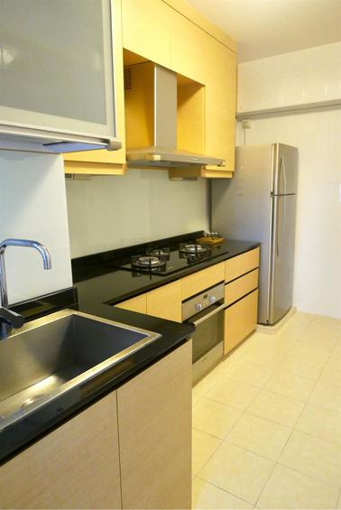 Blk 18C Holland Drive (Queenstown), HDB 4 Rooms #175634792